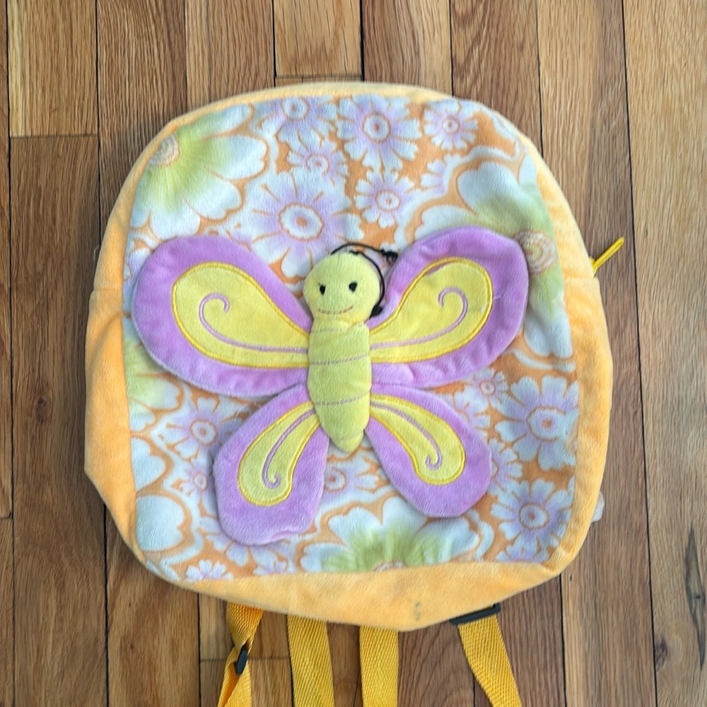 Butterfly back pack (1)